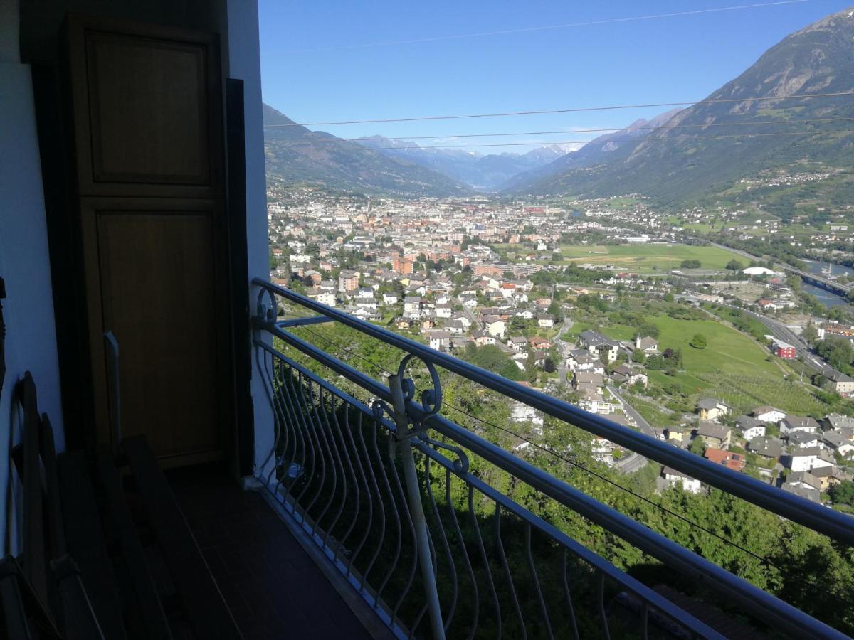 La Petite Maison Aosta Bagian luar foto